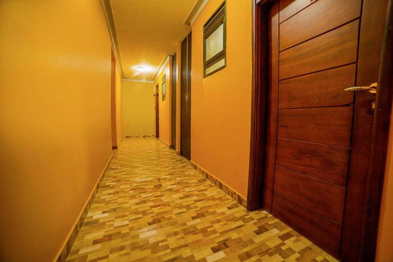 Victoria View Boutique Hotels Kigo エンテベ エクステリア 写真